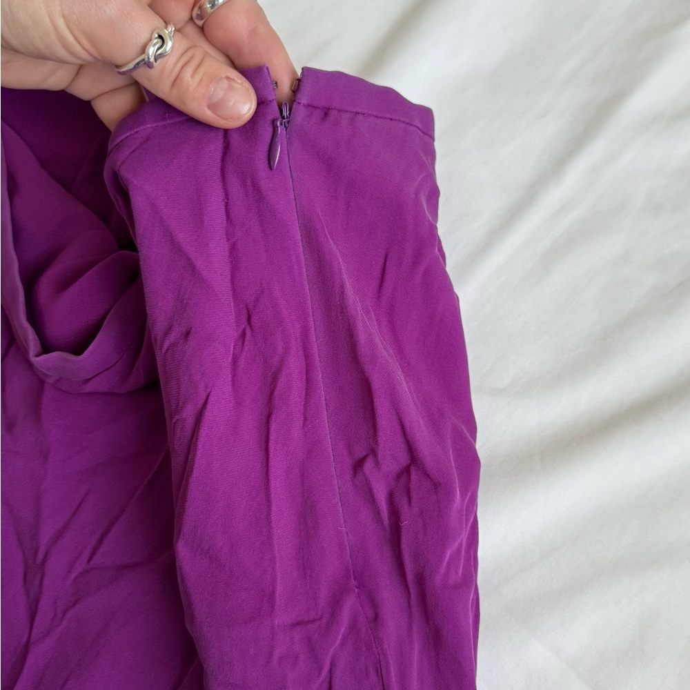 Vintage Ann Taylor 100% Silk Fuchsia Midi Skirt Flowing Slip Style Size 4P - Picture 5 of 8